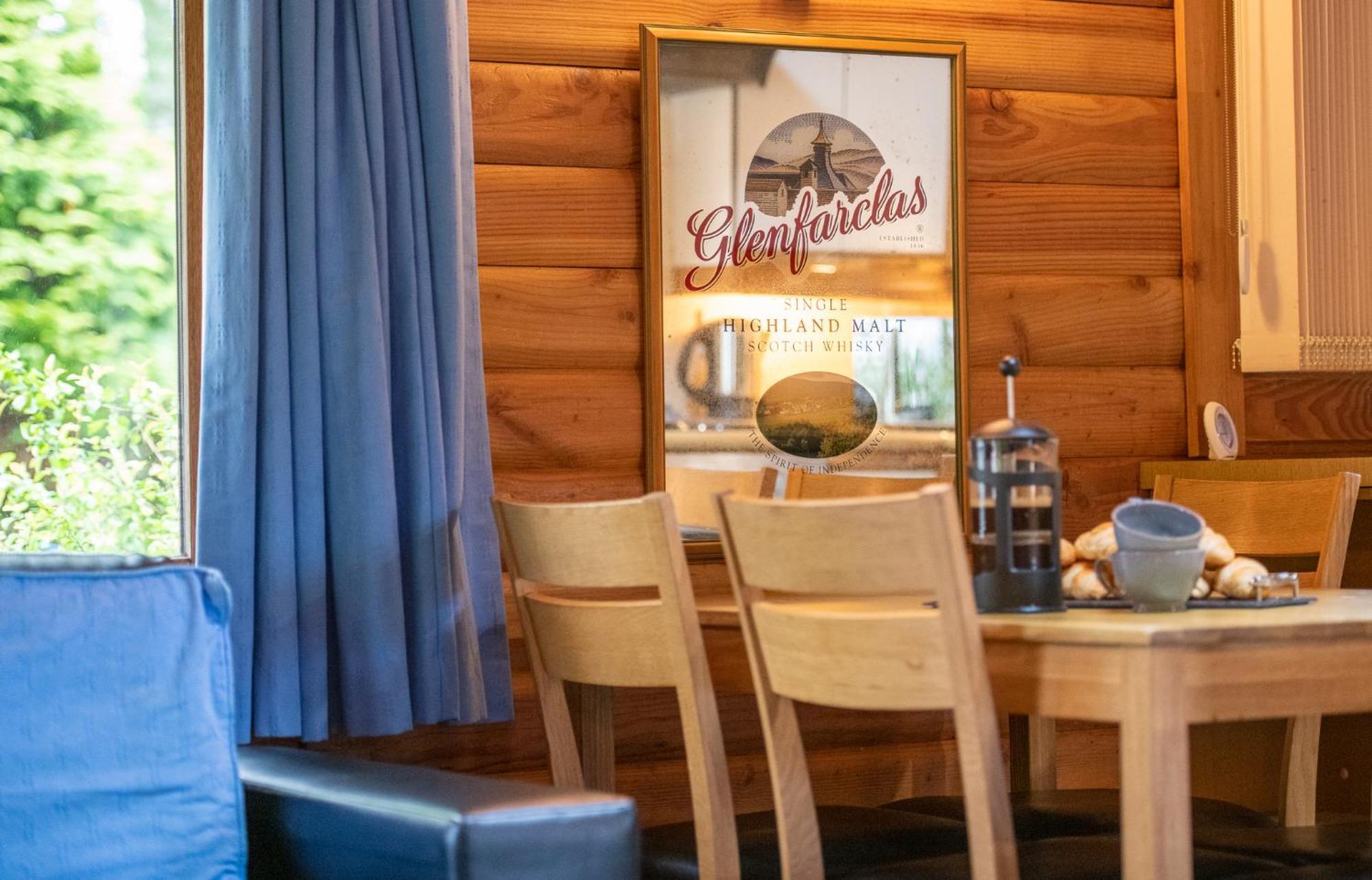 Loch Insh Chalets Ltd Kincraig Εξωτερικό φωτογραφία
